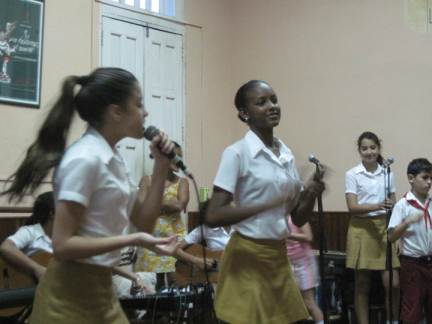 Richmond Regla Cuba Tour La Colmenita girl musicians 1213 courtesy Marilyn Langlois, web